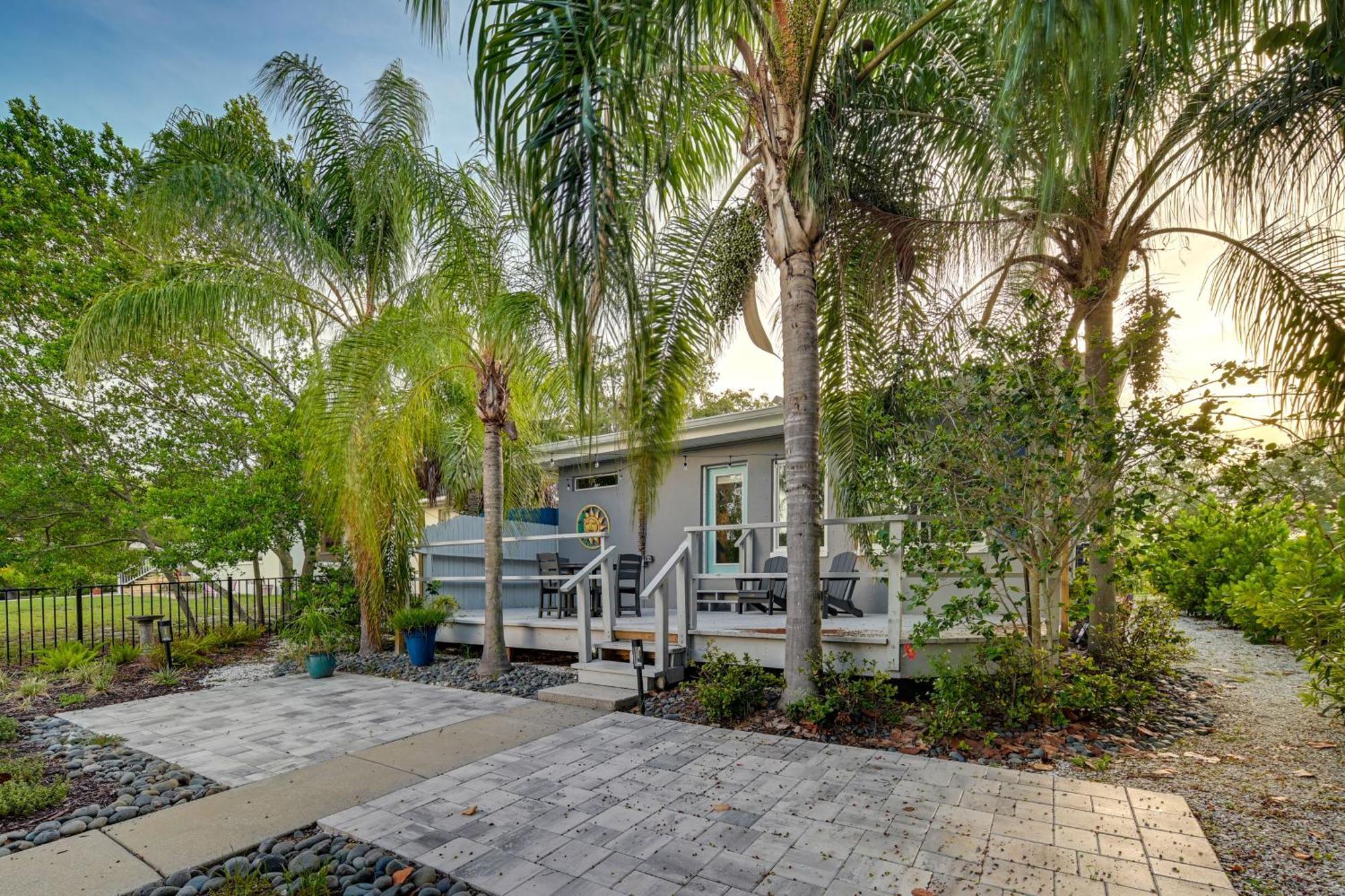 Pet-Friendly Waterfront Home - 2 Mi To Beach! Tarpon Springs Eksteriør bilde